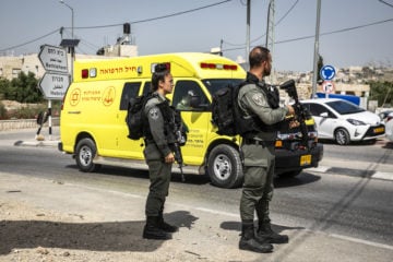 Israeli police and rescue personnel