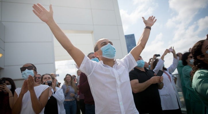Corona milestone: For 1st time, Israelis recovered from disease outnumber sick