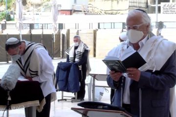 passover birkat cohanim kotel jerusalem