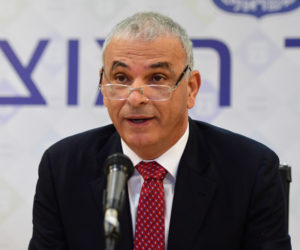 Finance Minister Moshe Kahlon speaks at an emergency meeting to discuss the economic fallout of the coronavirus crisis on the Israeli economy in Tel Aviv on March 01, 2020. (Flash90/Avshalom Sassoni)