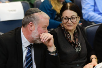 Israeli attorney General Avichai Mandelblit with president of Supreme Court Esther Hayut, at Bar Ilan University. March 04, 2020. (Flash90)
