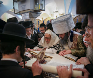 synagogue passover