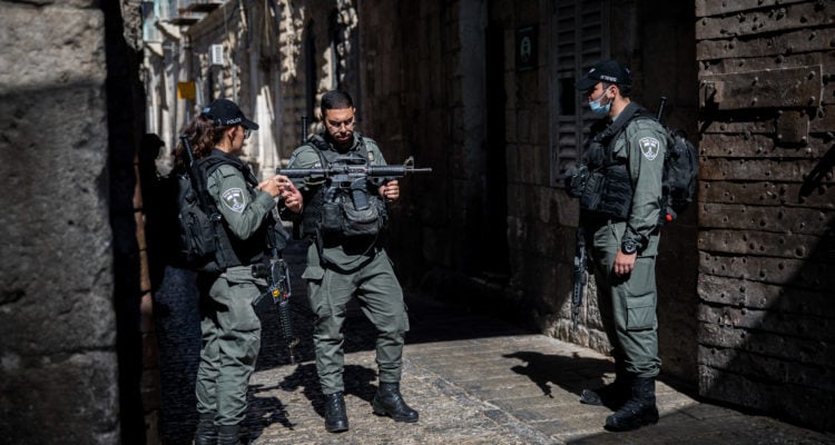 Israeli police kill Palestinian in Jerusalem fleeing with ‘suspicious object’