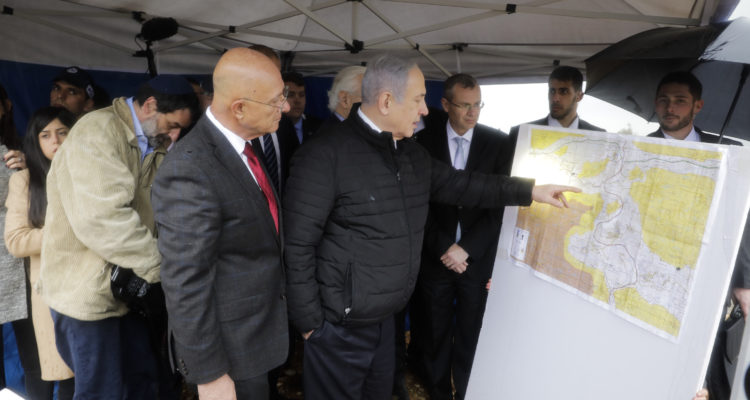 ‘Netanyahu succeeding with corona, but failing at sovereignty,’ Samaria council head says