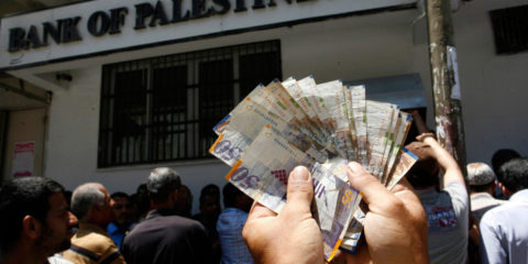 Palestinian money payment