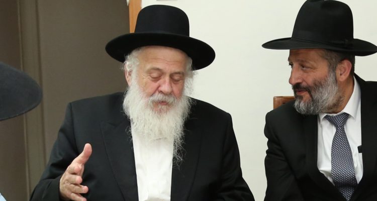 Senior Chabad rabbi to Netanyahu: Don’t make mistake of accepting Trump plan