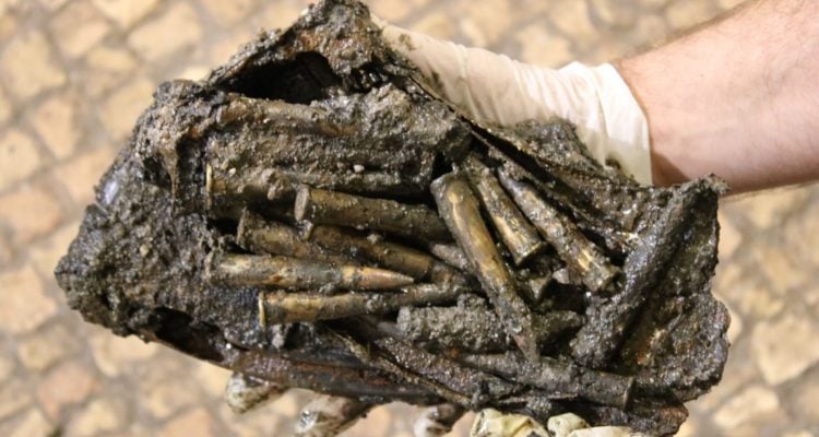 Six Day War ammunition stash discovered by Western Wall