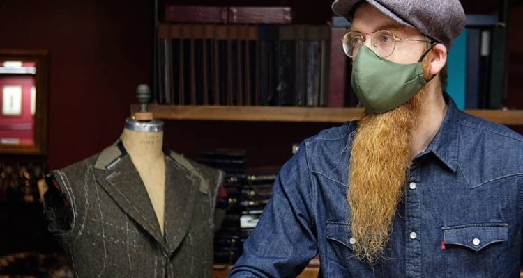 Rabbi who makes custom suits turns to stylish, superior face masks
