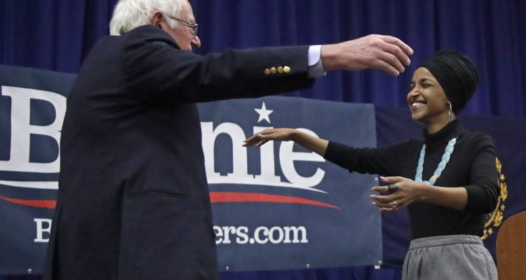 Sanders endorses Omar for re-election to Minnesota seat