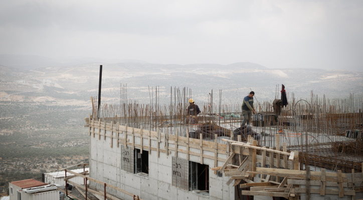 EU thumbs nose at Israel, funds illegal Arab building in Judea, Samaria