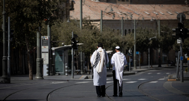 Israelis mark Yom Kippur under ‘painful’ virus lockdown