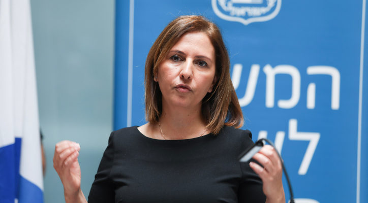 Israeli police recommend charges against corona-infected cabinet minister who broke rules