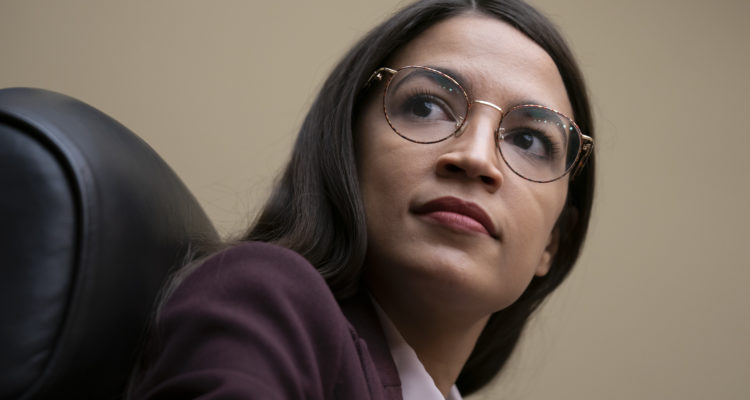 In first, Alexandria Ocasio-Cortez meets with Jewish leaders