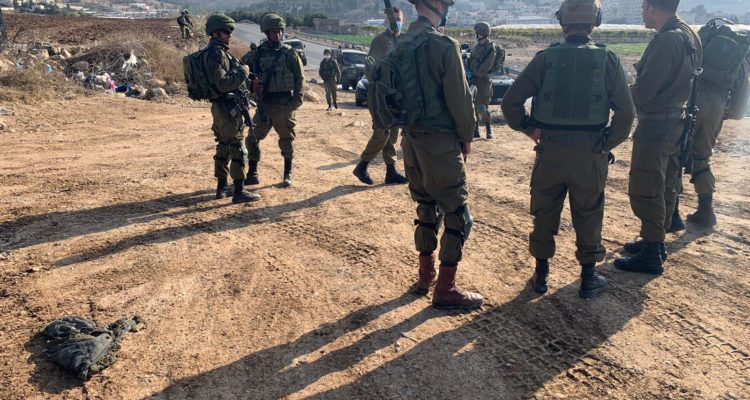 IDF thwarts stabbing attack near Hebron
