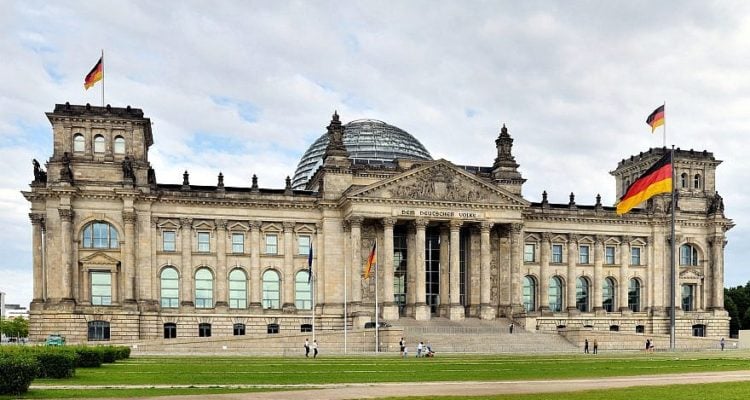 Opinion: The Bundestag, BDS and ex-pat Israelis in Berlin