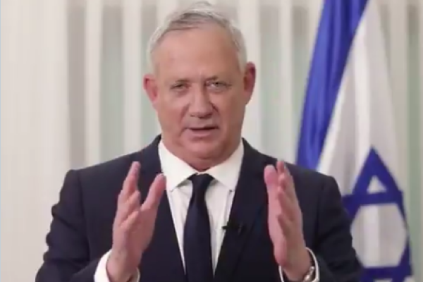 Gantz accuses Netanyahu of ‘economic terror attack’ on Israeli people