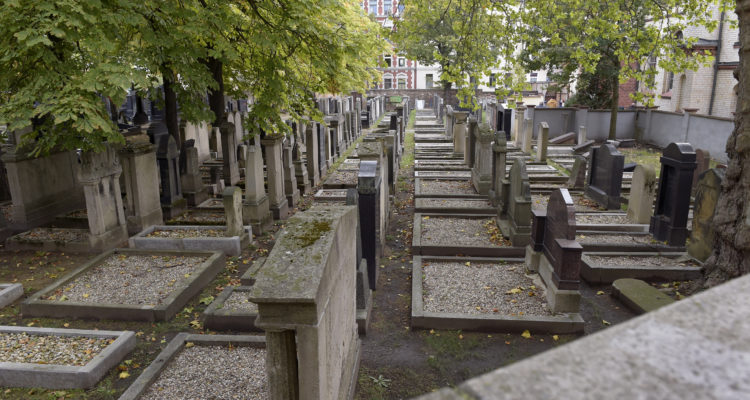 40 Jewish graves desecrated in Germany