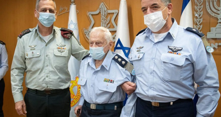 105-year-old IAF founding member promoted to colonel