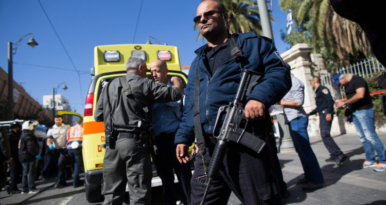 Police shootout breaks up Arab ambush in northern Israel: 2 shot, 1 dead