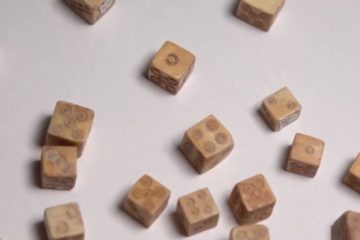 Ancient dice