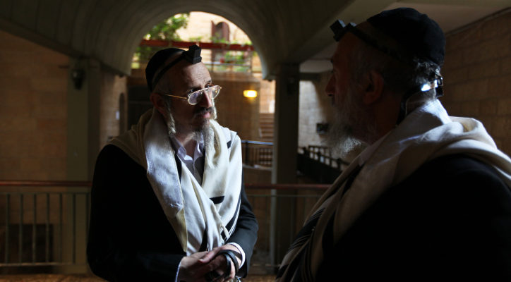 Arab whips Jew in Jerusalem, punishment slammed as absurd