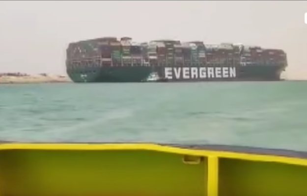 Massive grounded cargo ship turns sideways, blocks Egypt’s Suez Canal