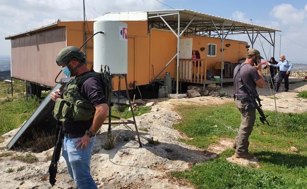 Palestinian infiltrates Israeli farm in attempted stabbing attack