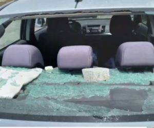 Jerusalem car hit by rocks