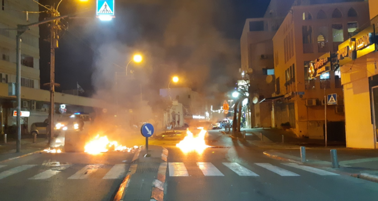 Arab MK expresses pride in rioters as Jaffa erupts in violence following beating of rabbi