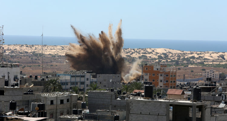 Hamas fires 70 rockets at Israel; IDF hits commander’s home, launch sites