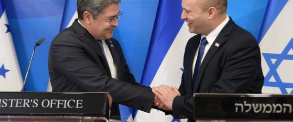 PM Bennett Meets with Honduran President Juan Orlando Hernandez