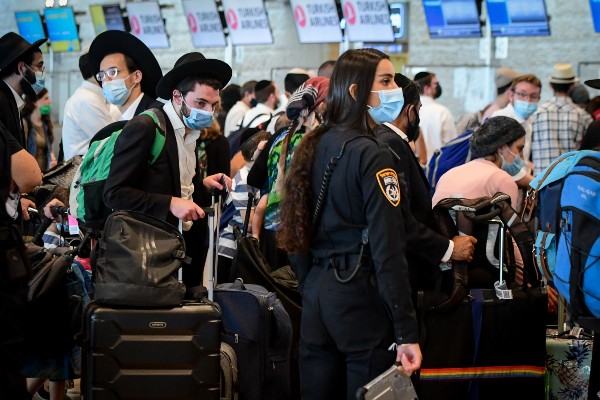 Law proposed for huge database on all air travelers to and from Israel