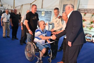 Minister of Defense Benny Gantz and IDF Chief of Staff Aviv Kochavi meet with the SLA veterans, July 4, 2021..