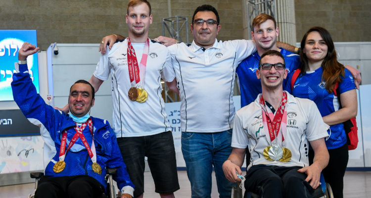 Israeli Paralympians come home with 9 medals, new records