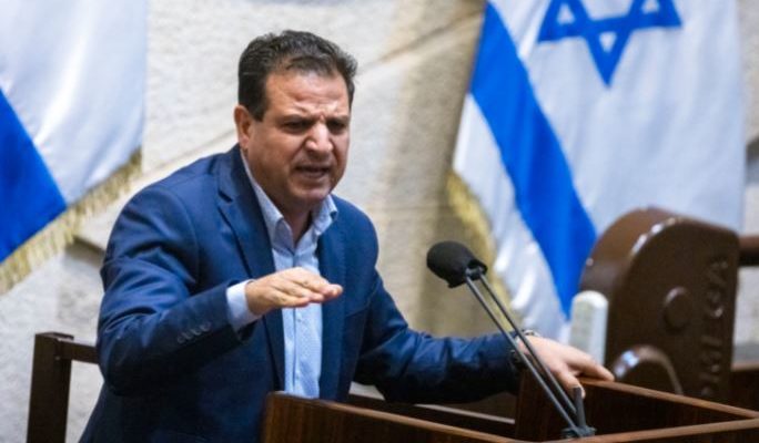 Arab lawmaker who struck Religious Zionist MK says he’d do it again