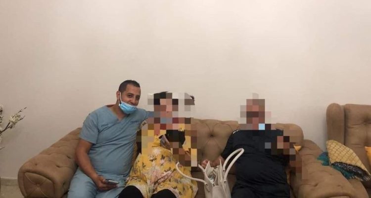 Palestinian impersonates doctor, steals cash and car from unwitting Jewish family