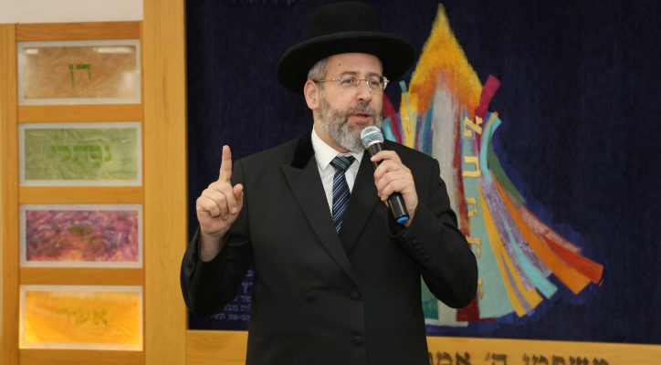 Israel’s chief rabbi proposes amending Law of Return to safeguard country’s Jewish identity