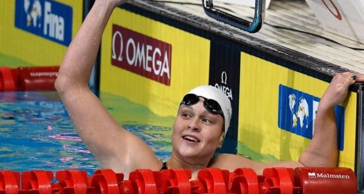 Israeli swimmer wins first gold medals ever in World Championship