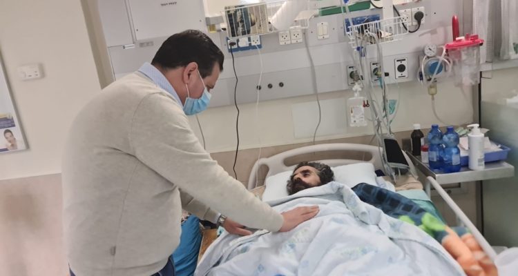 Arab lawmakers visit convicted Islamic Jihad terrorist in Israeli hospital