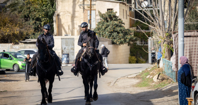 Arab-Israeli cops, witnesses live in fear as criminal organizations strengthen grip on Arab cities