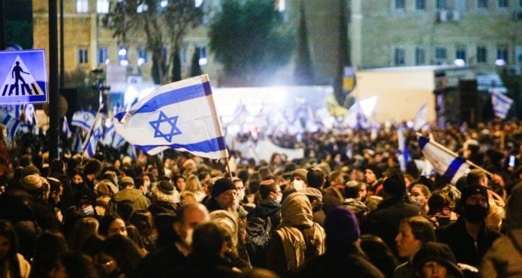 Thousands demonstrate in Jerusalem against ‘dangerous, evil’ government