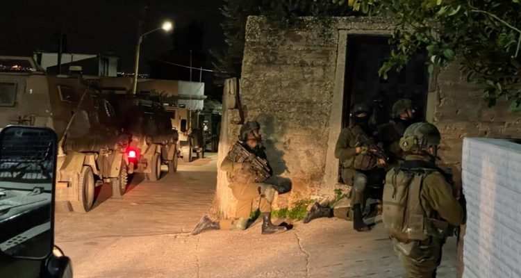 Israeli special forces encounter violent resistance during arrest in Samaria
