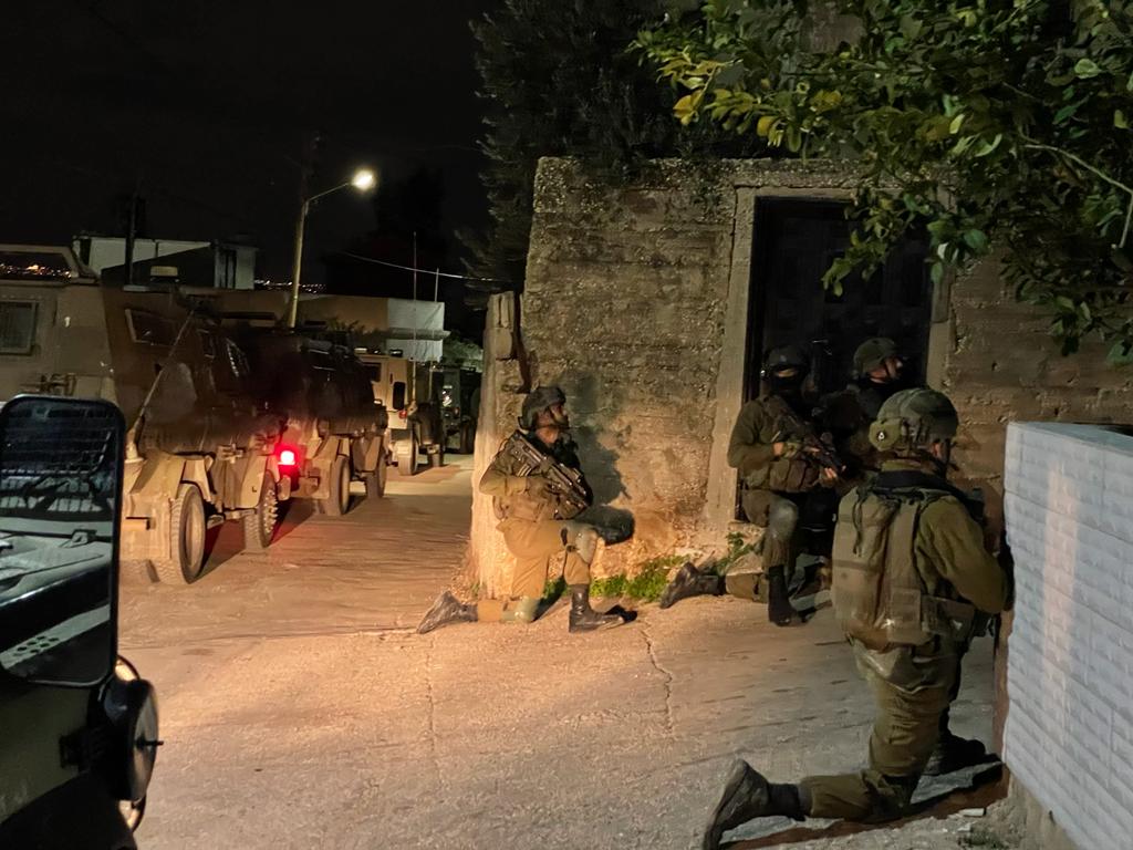 Israeli special forces encounter violent resistance during arrest in ...