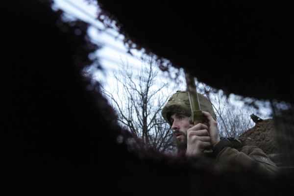 Ukraine declares state of emergency, citizens to carry firearms