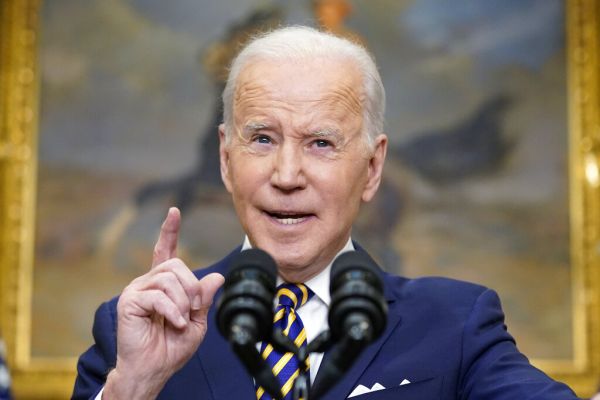 US banning Russian oil imports as Biden warns of ‘costs’