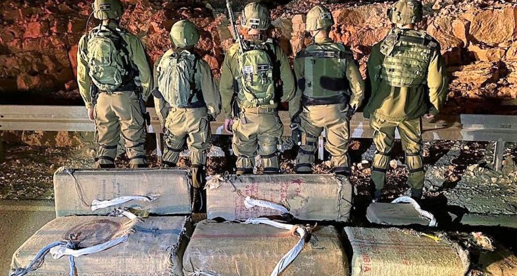 IDF captures 300 kg of drugs worth NIS 6 million on Egyptian border
