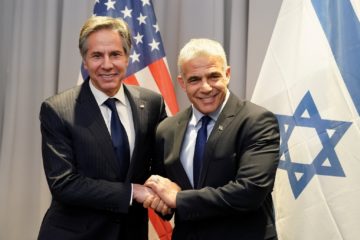 Yair-Lapid-with-US-Secretary-of-State-Antony-Blinken-Photo-by-Edits-Palens