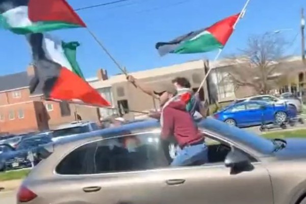 Students for Justice in Palestine harass Jewish students at Rutgers during Passover