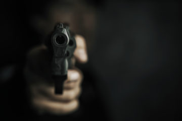 murder threat gun