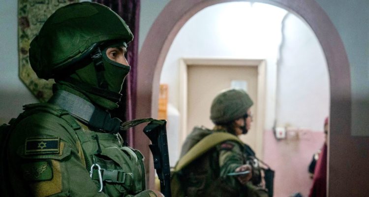IDF arrests relative of two prominent terrorists in Jenin raid